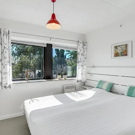 Semesterbostad 1 Bedroom Cozy In Norre Nebel Nymindegab