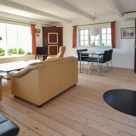 Semesterbostad 1 Bedroom Cozy In Norre Nebel