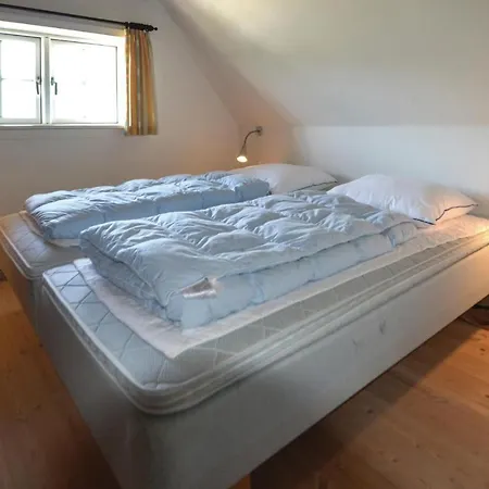 Semesterbostad 1 Bedroom Cozy In Norre Nebel