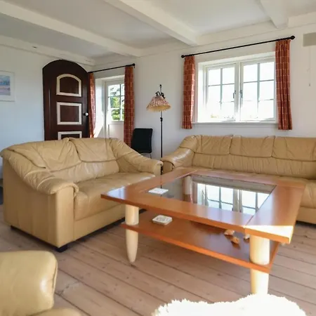 Semesterbostad 1 Bedroom Cozy In Norre Nebel